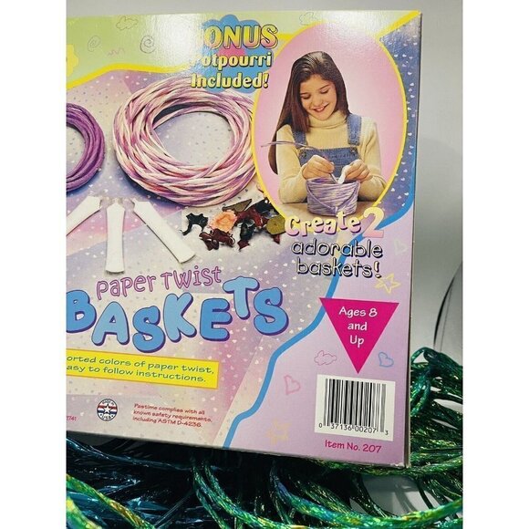 Paper Twist Baskets Kit Kids Crafts NIB Plus 214+ Ft Extra Metallic Twist Ribbon - Picture 10 of 12
